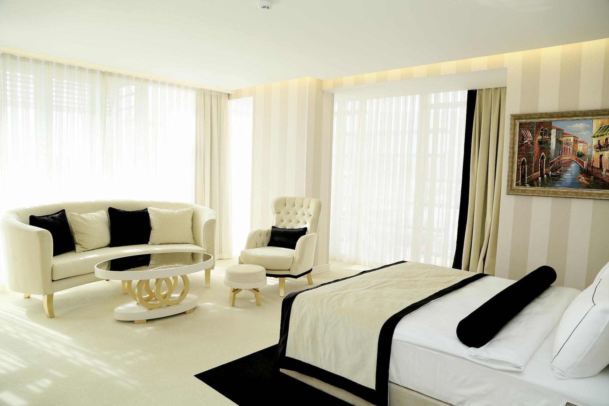 Ramada Hotel & Suites Sisli Istanbul Eksteriør billede