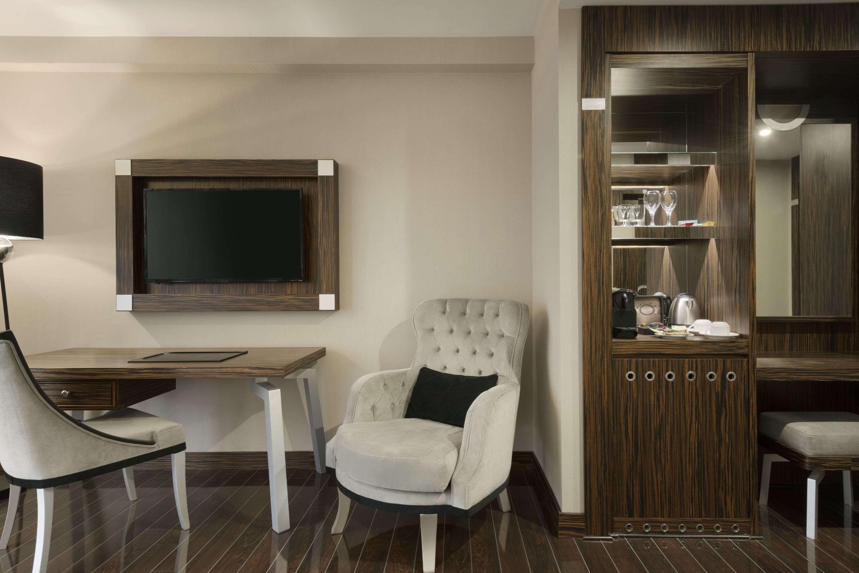 Ramada Hotel & Suites Sisli Istanbul Eksteriør billede